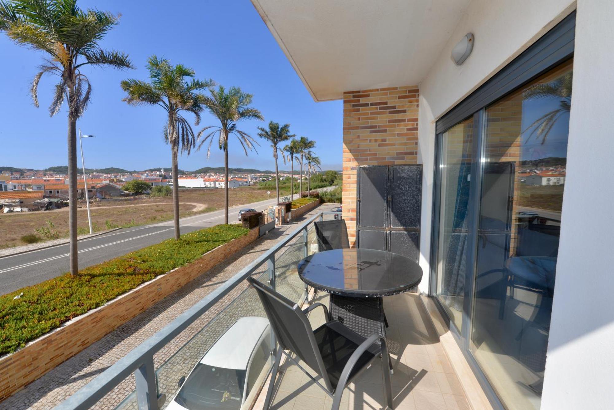 Pebble - 1 Bedroom Apartment Sleeps 5 With Pool & Tennis Court 상 마르티뇨 두 포르투 외부 사진