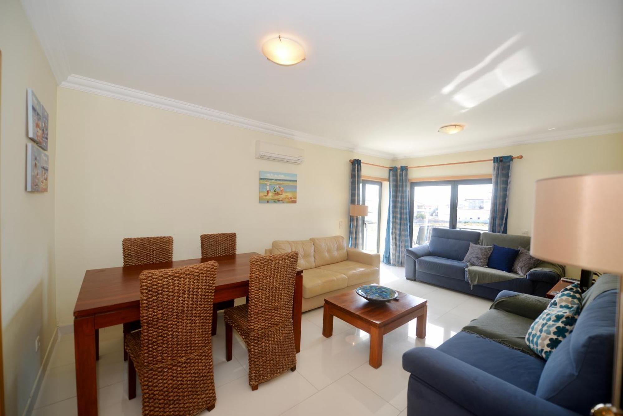 Pebble - 1 Bedroom Apartment Sleeps 5 With Pool & Tennis Court 상 마르티뇨 두 포르투 외부 사진