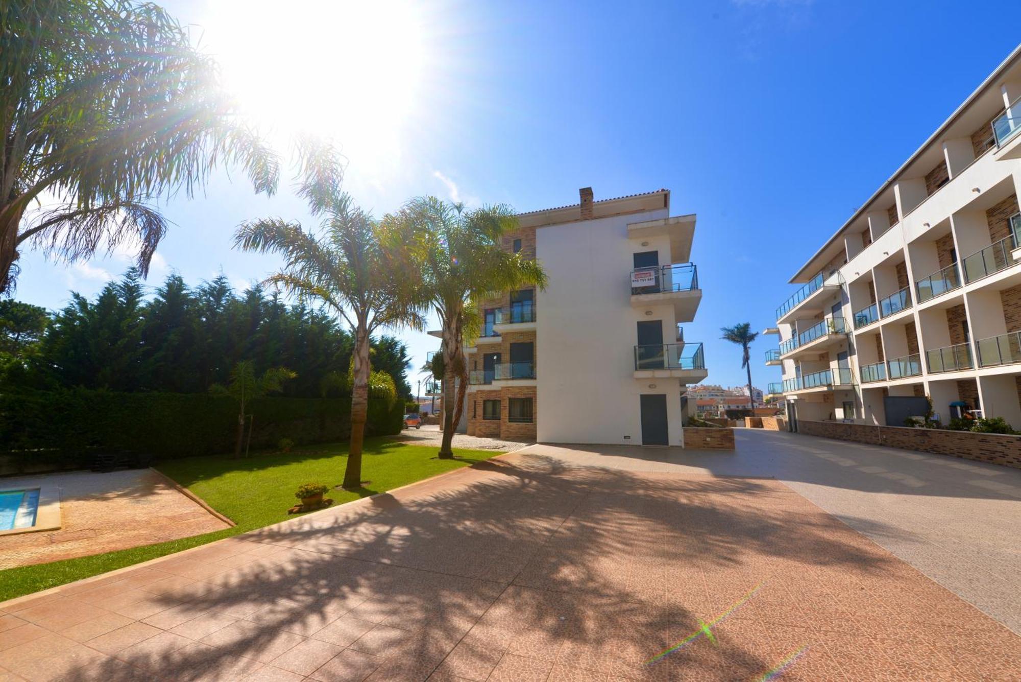 Pebble - 1 Bedroom Apartment Sleeps 5 With Pool & Tennis Court 상 마르티뇨 두 포르투 외부 사진