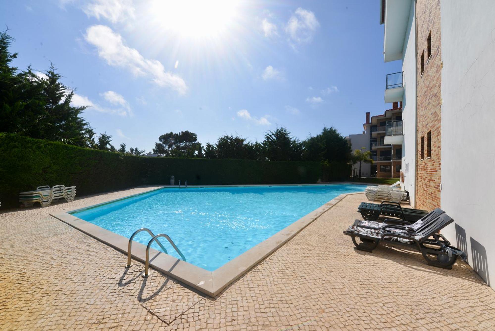 Pebble - 1 Bedroom Apartment Sleeps 5 With Pool & Tennis Court 상 마르티뇨 두 포르투 외부 사진