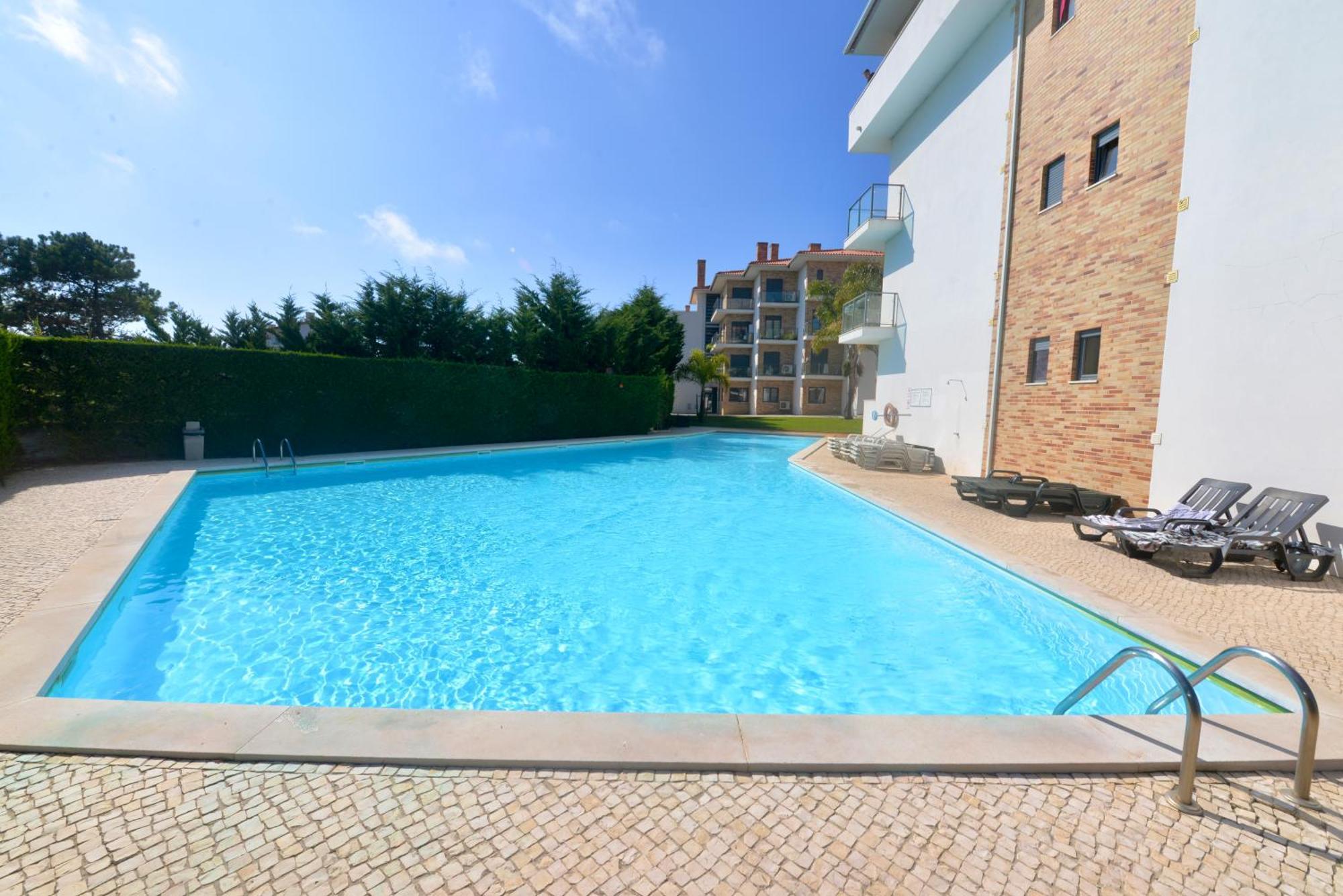 Pebble - 1 Bedroom Apartment Sleeps 5 With Pool & Tennis Court 상 마르티뇨 두 포르투 외부 사진